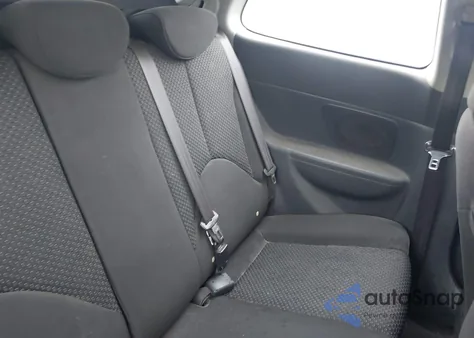 2010 Hyundai Accent Gs z USA, uszkodzony, nr VIN KMHCM3ACXAU182176